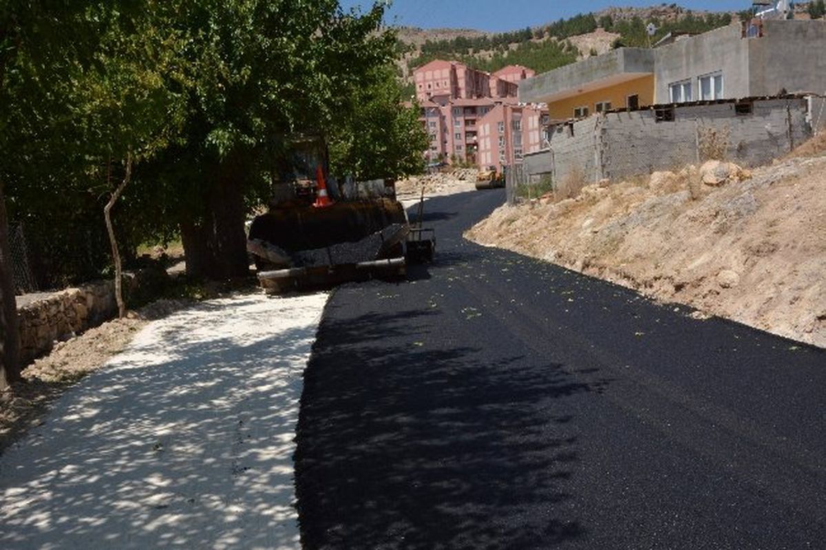 Esentepeliler Asfalt Çalışmalarından Memnun