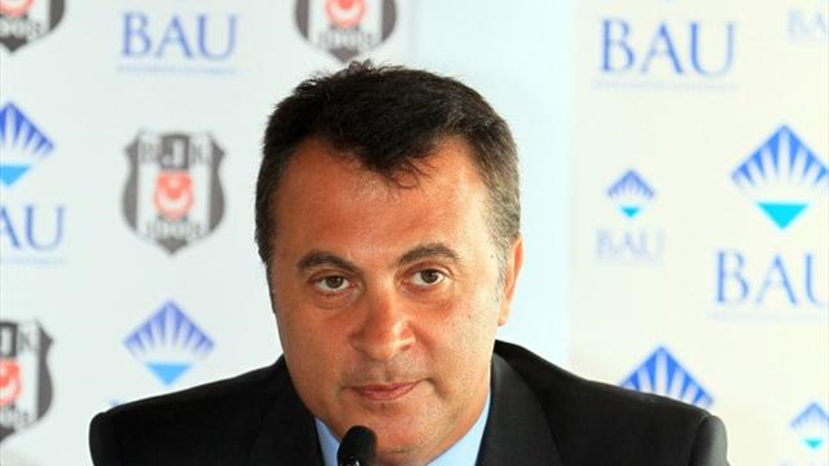 Fikret Orman\'dan Futbol Takımına Yemek