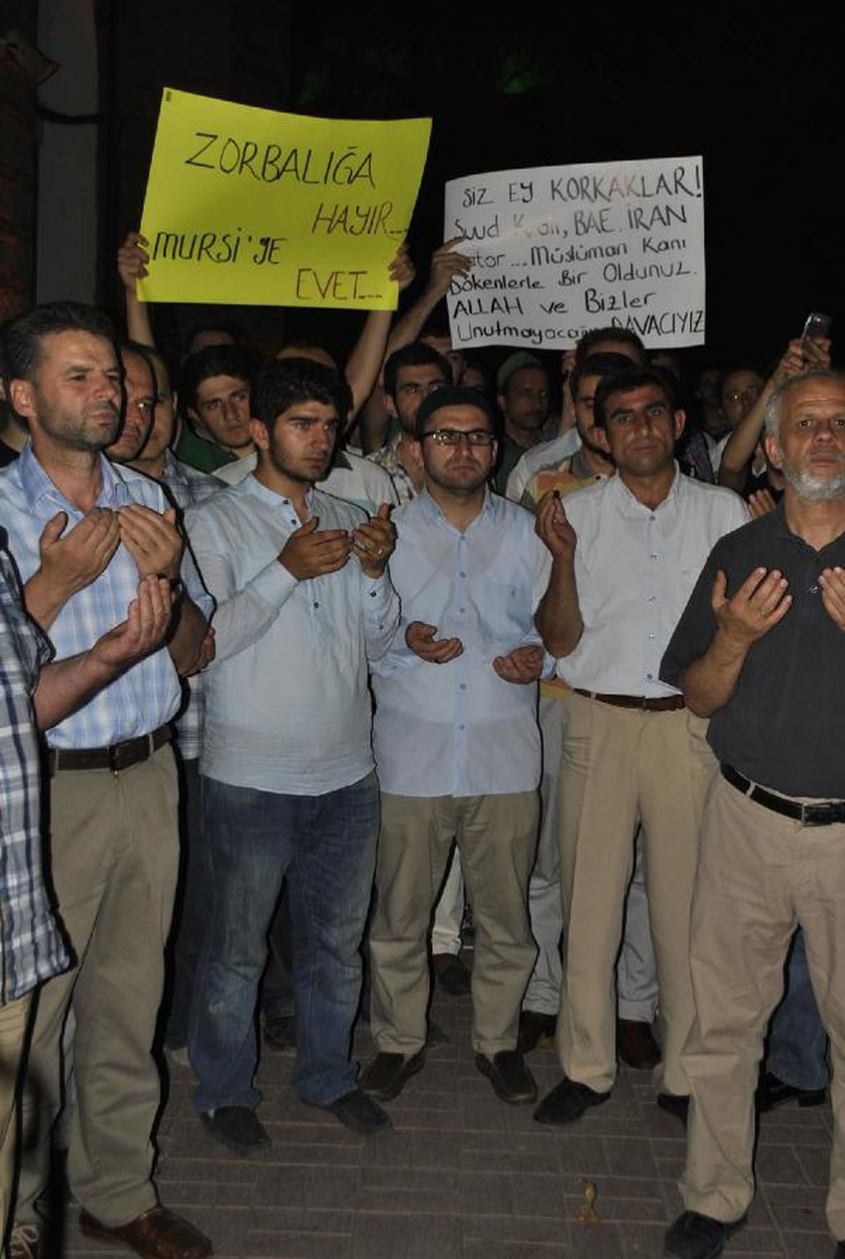 Mısır'daki Katliam İnegöl'de Protesto Edildi
