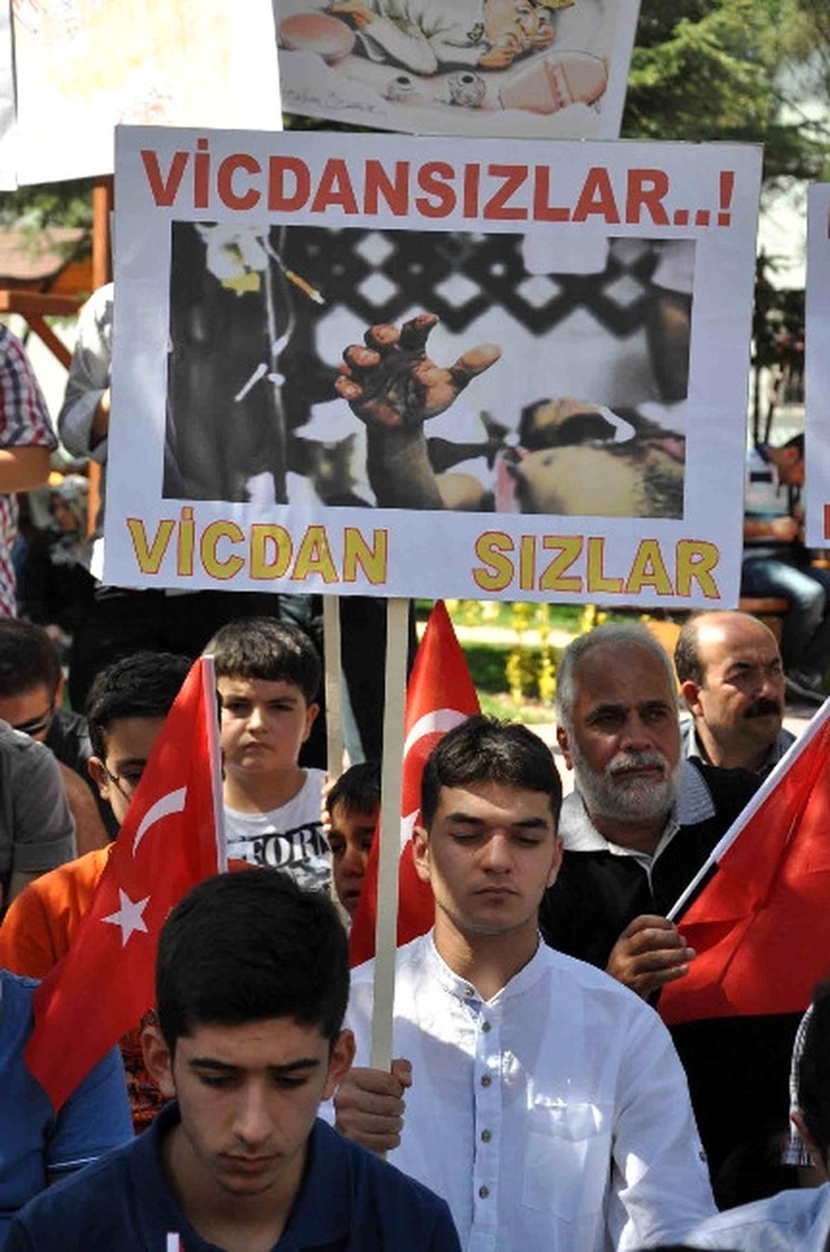 Mısır\'daki Olaylar Nevşehir\'de Protesto Edildi