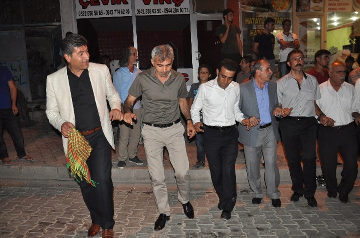 Şırnak\'ta İzinsiz Gösteriye Polisten Müdahale