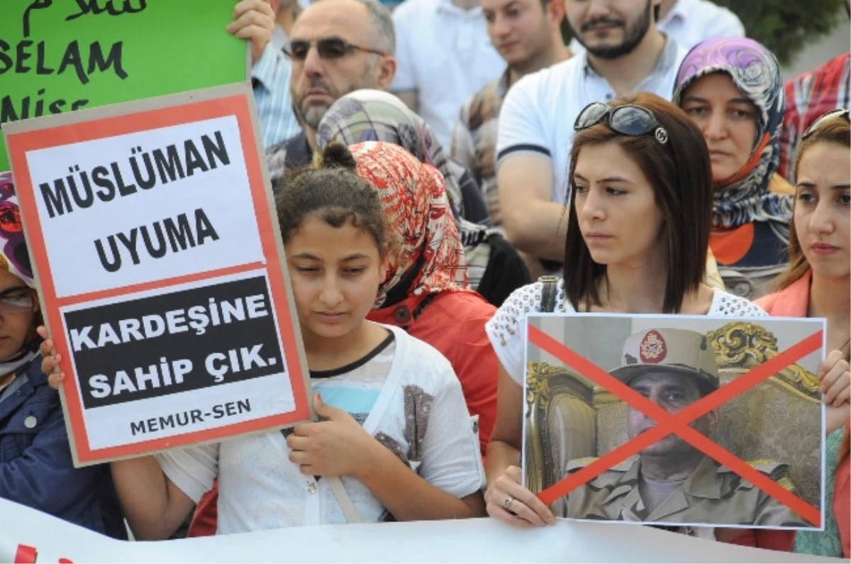 Tokat\'ta, Mısır\'daki Olaylar Protesto Edildi