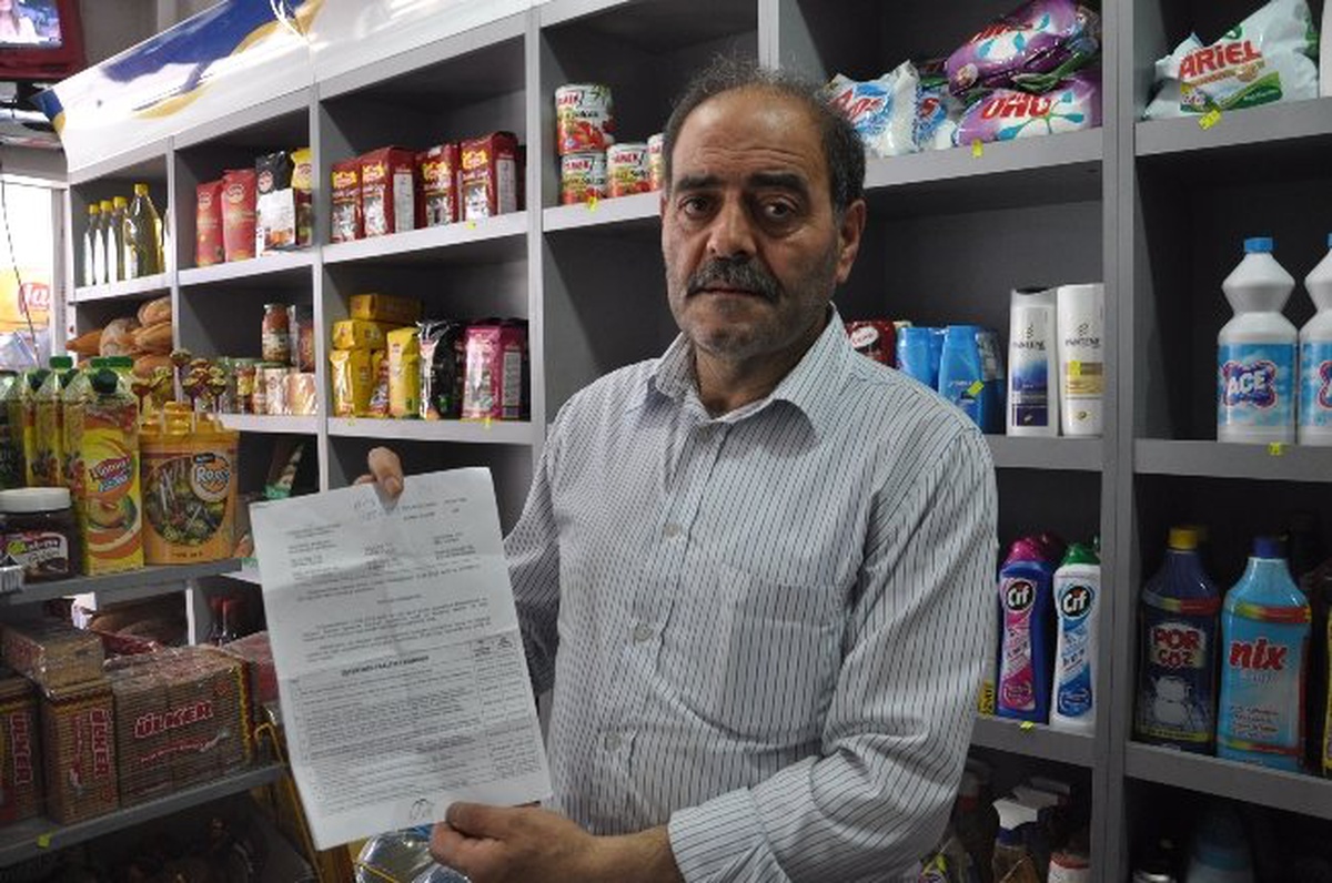 Bakkallar Tepki Gösterdi; Belediye Uygulamada Geri Adım Attı