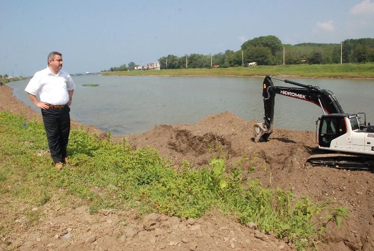 Bolaman Irmağı\'nda 2. Etap Çalışmaları Başladı