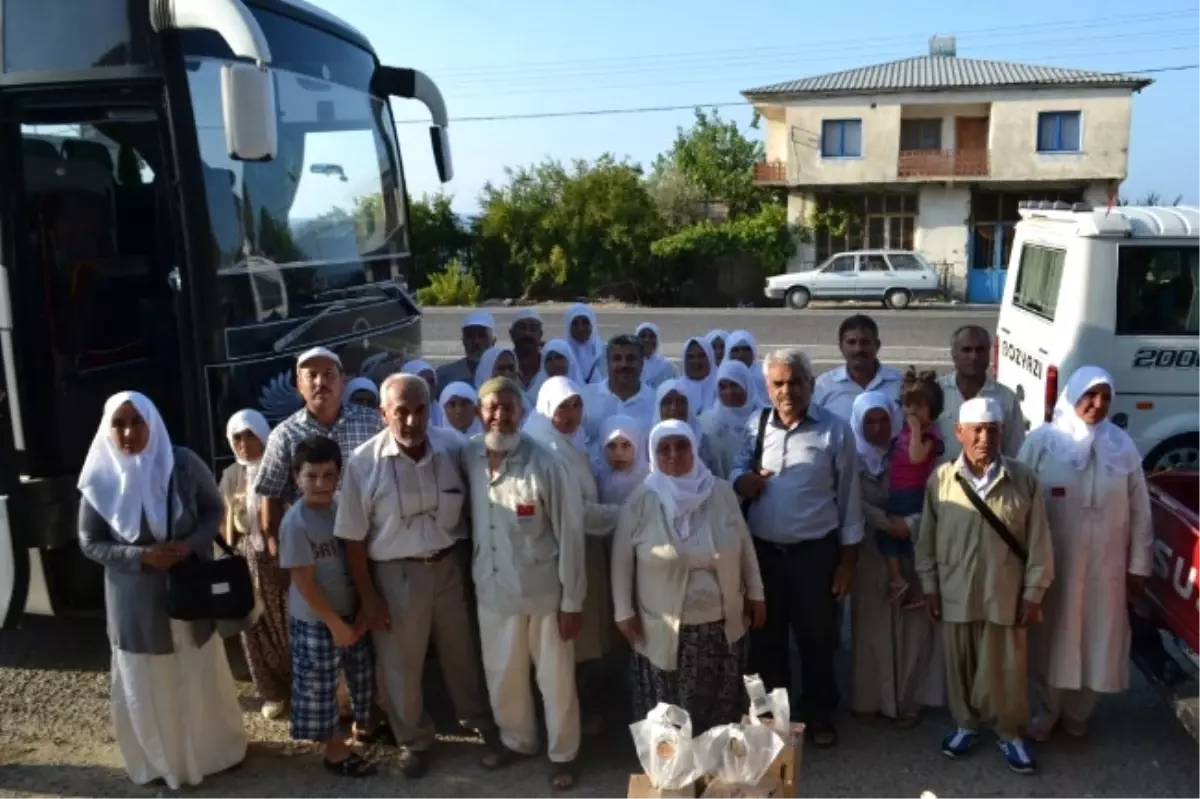 Bozyazı\'dan Umreye Gidenler Döndü