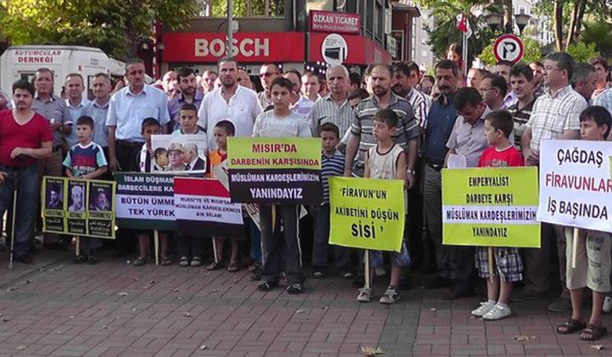 Çaycuma\'da Mursi\'ye Destek
