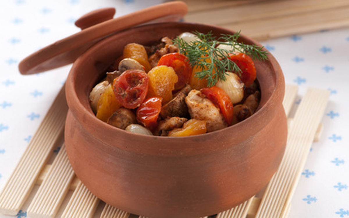 Eskişehir\'de Pişmiş Toprak Kaplarda Yemek Yarışması