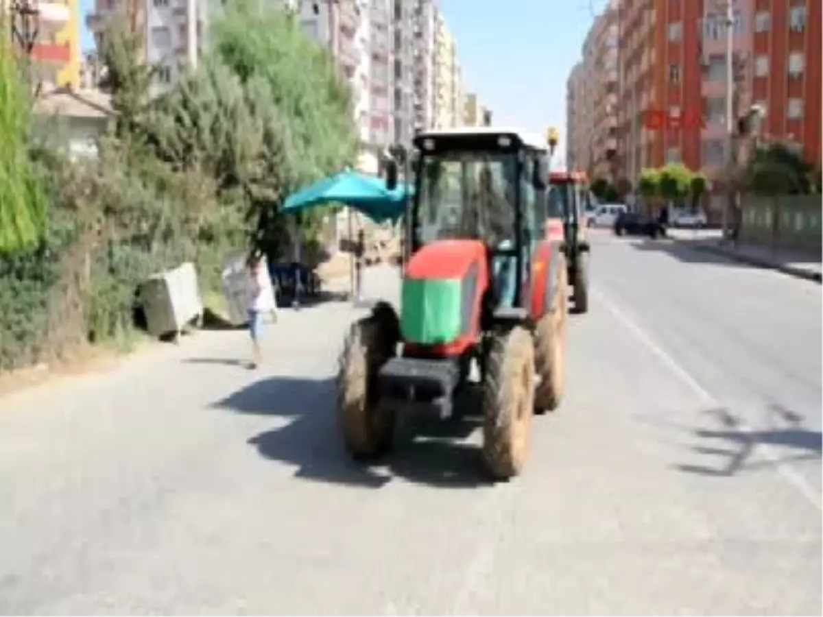 Mardin\'in Kızıltepe İlçesi\'nde Çiftçilik Yapan Yaklaşık 100 Kişi, Elektirik Kesintileri Nedeniyle...