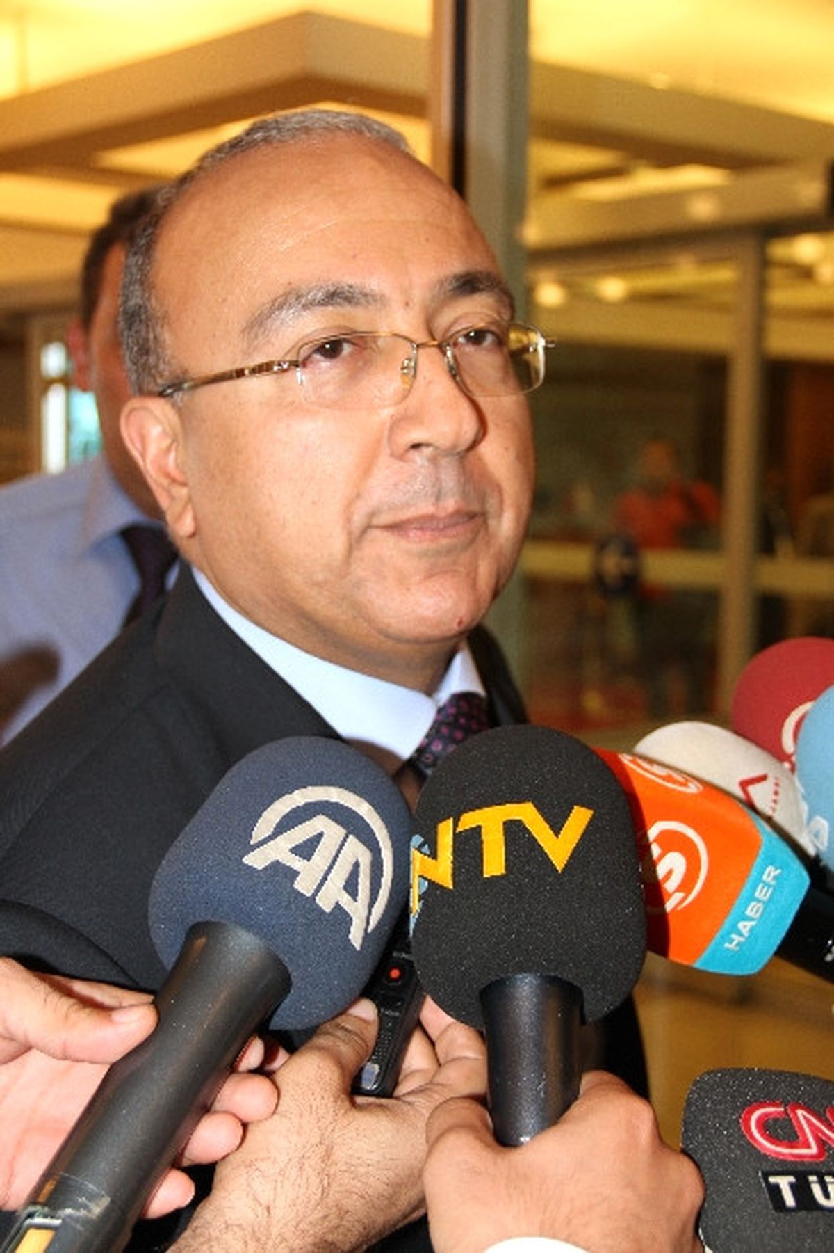 Mısır Büyükelçisi Selahaddin: "Mısır\'daki Olaylar Bütün Ortadoğu\'yu Etkileyecek"