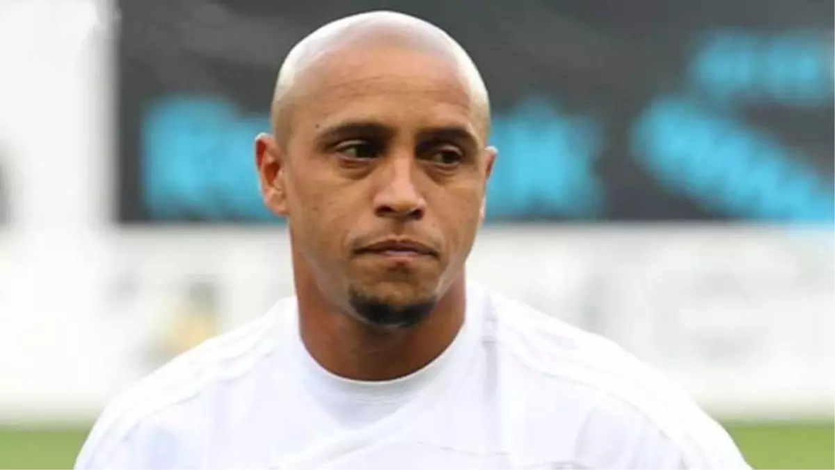 Roberto Carlos\'un Canlı Yayında Kuşla İmtihanı