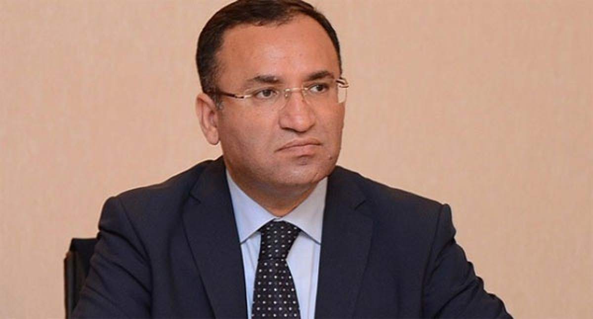 Bozdağ, Kastamonu\'da İkram Edilen \'Asa Suyu\'ndan İçti