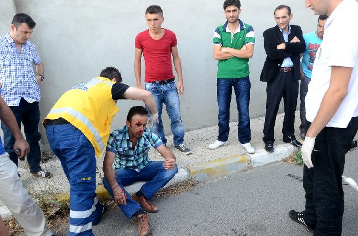 Çorlu\'da Motosikletler Çarpıştı: 2 Yaralı