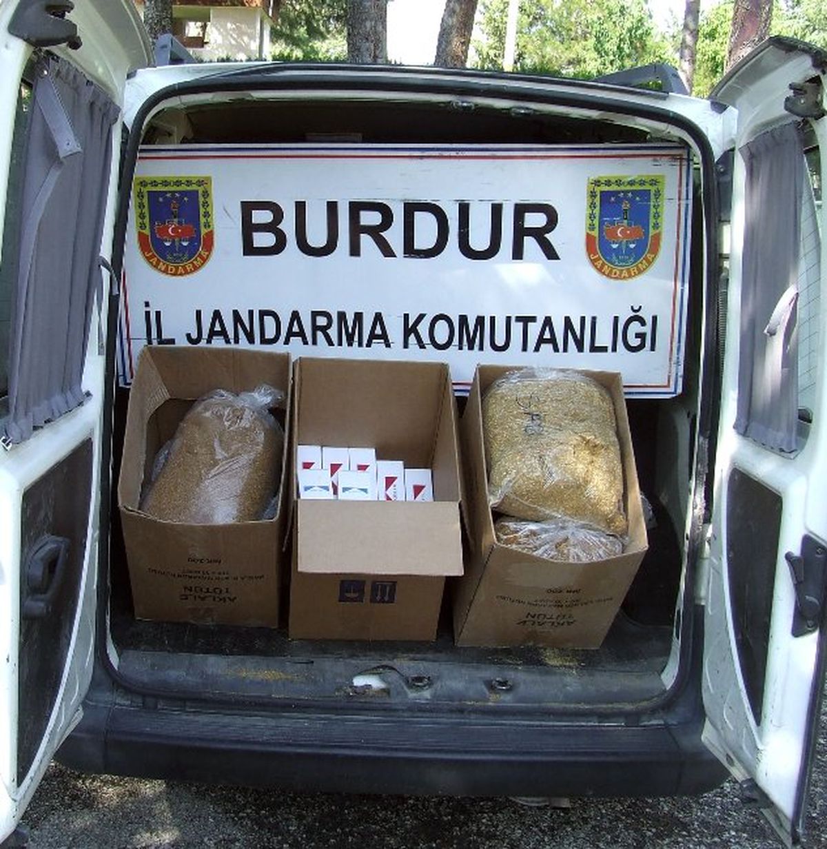 Jandarmadan Kaçak Tütün Operasyonu