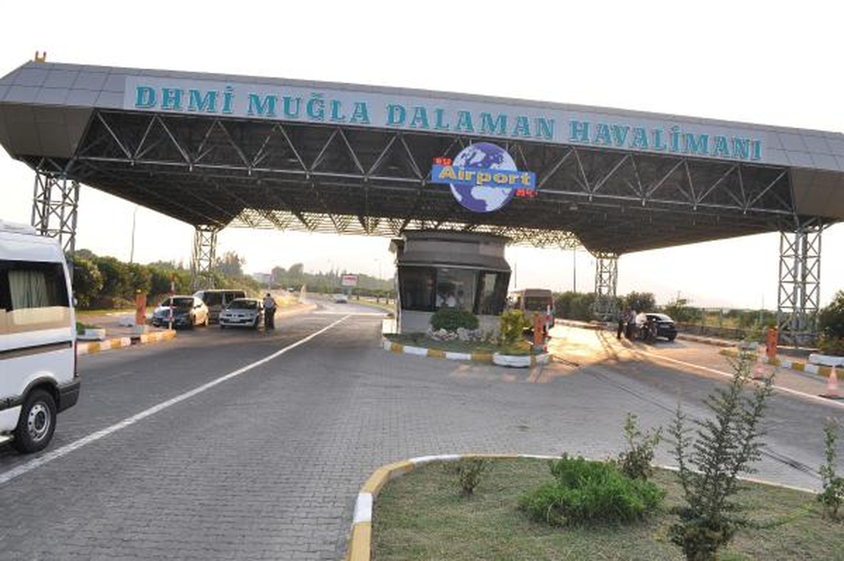 Kafe İşletmecisi Kendini Yakmak İstedi