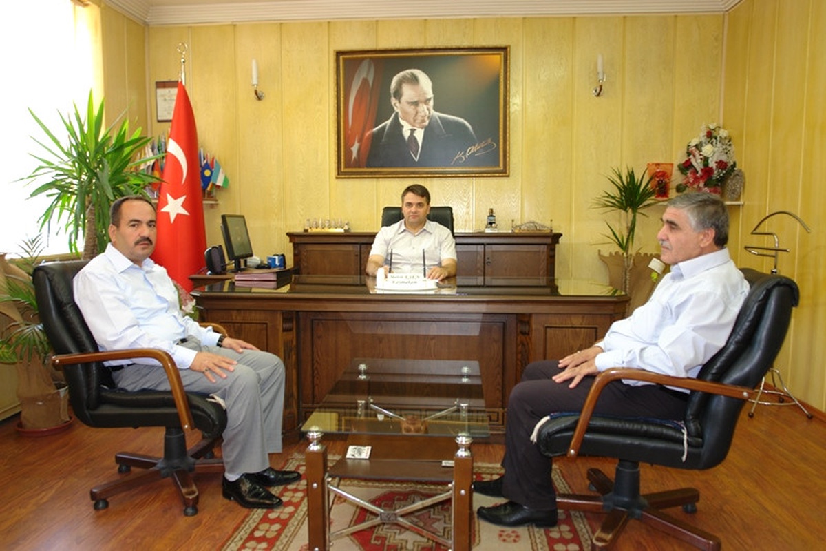 Kahta Kaymakamı Metin Esen\'e Ziyaret