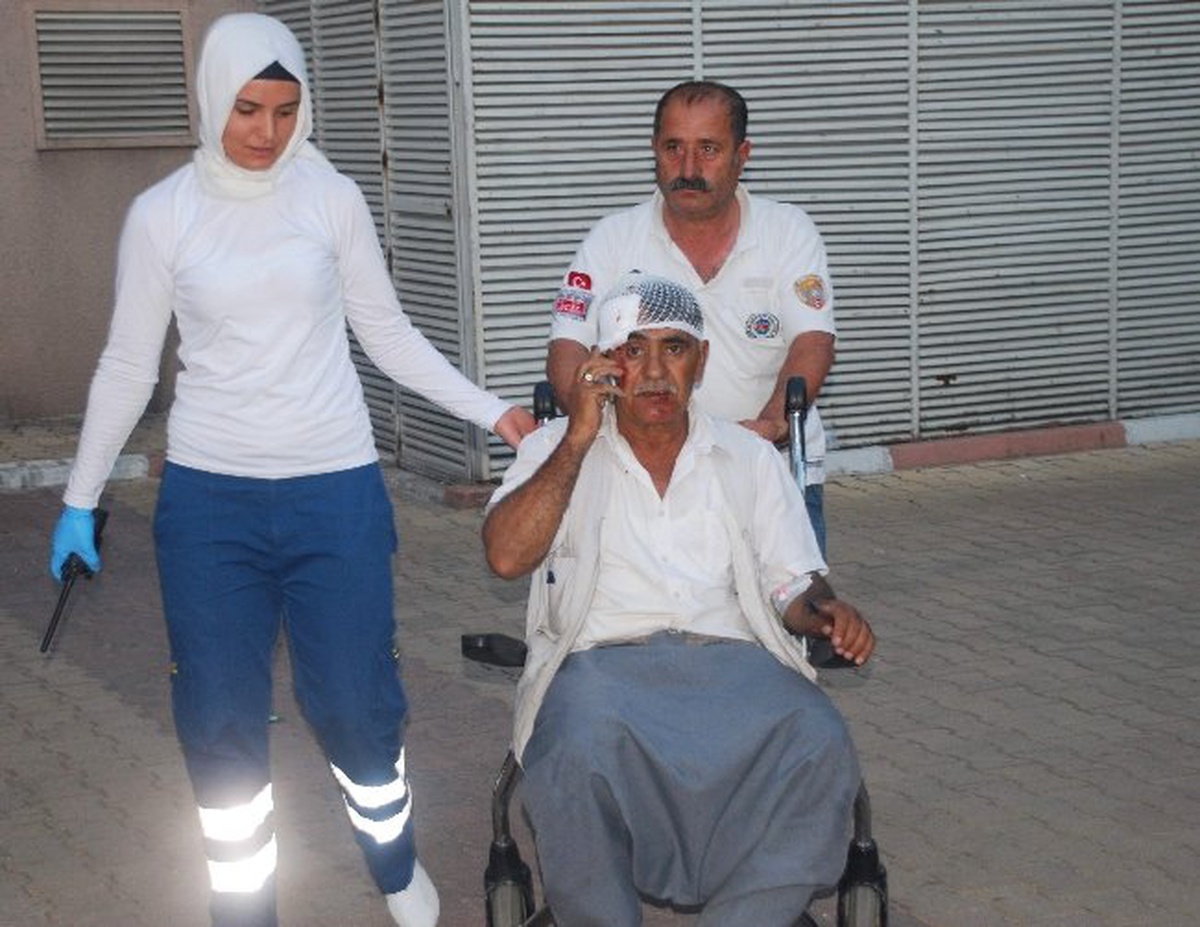 Adıyaman\'da Motosikletler Çarpıştı: 1 Yaralı