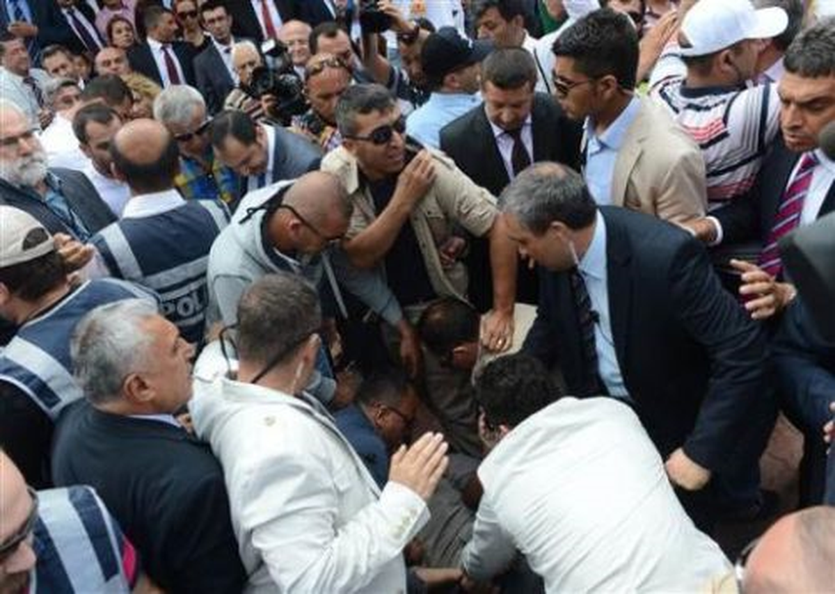Bozdağ\'a Saldıran Kişi Serbest