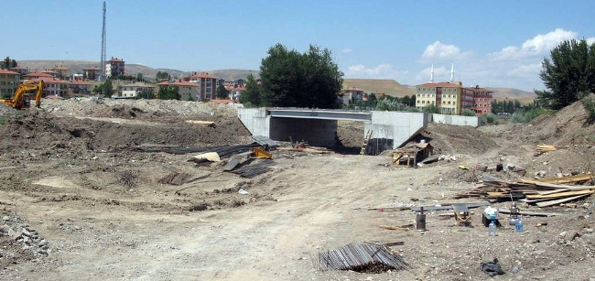 Çubuk Çayı\'na ve Arkıt Deresine Yeni Köprü Yapılacak