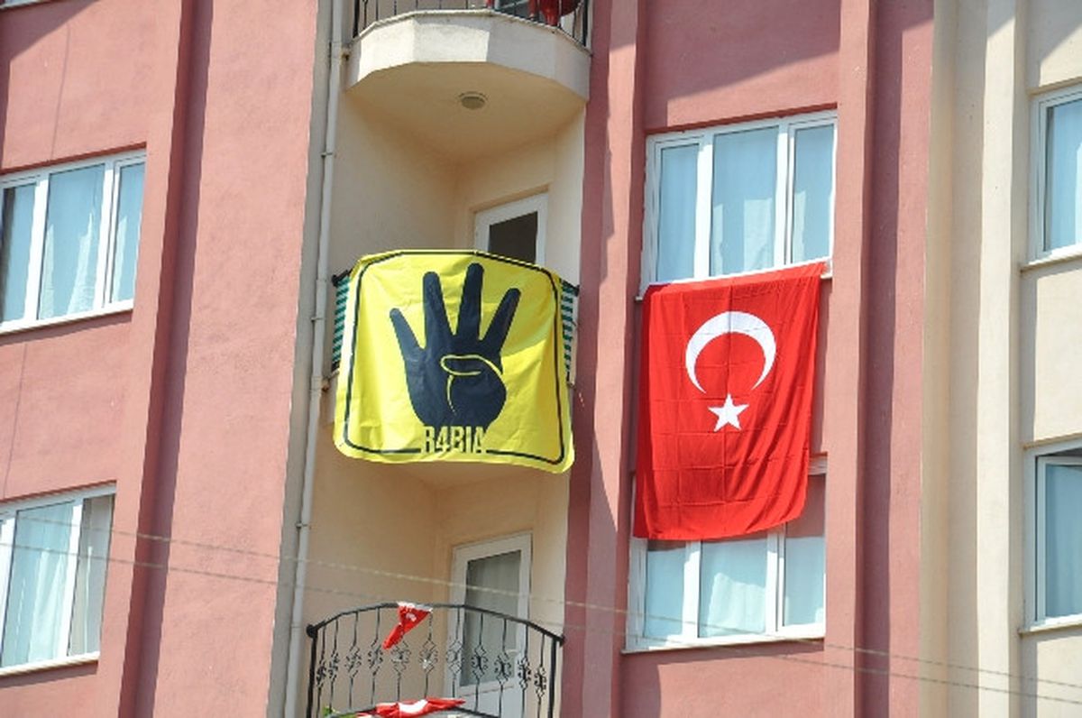 Dursunbey\'den Mısır\'a Destek