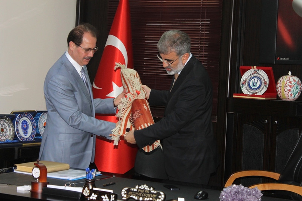 Bakan Taner Yıldız Bayburt Üniversitesini Ziyaret Etti