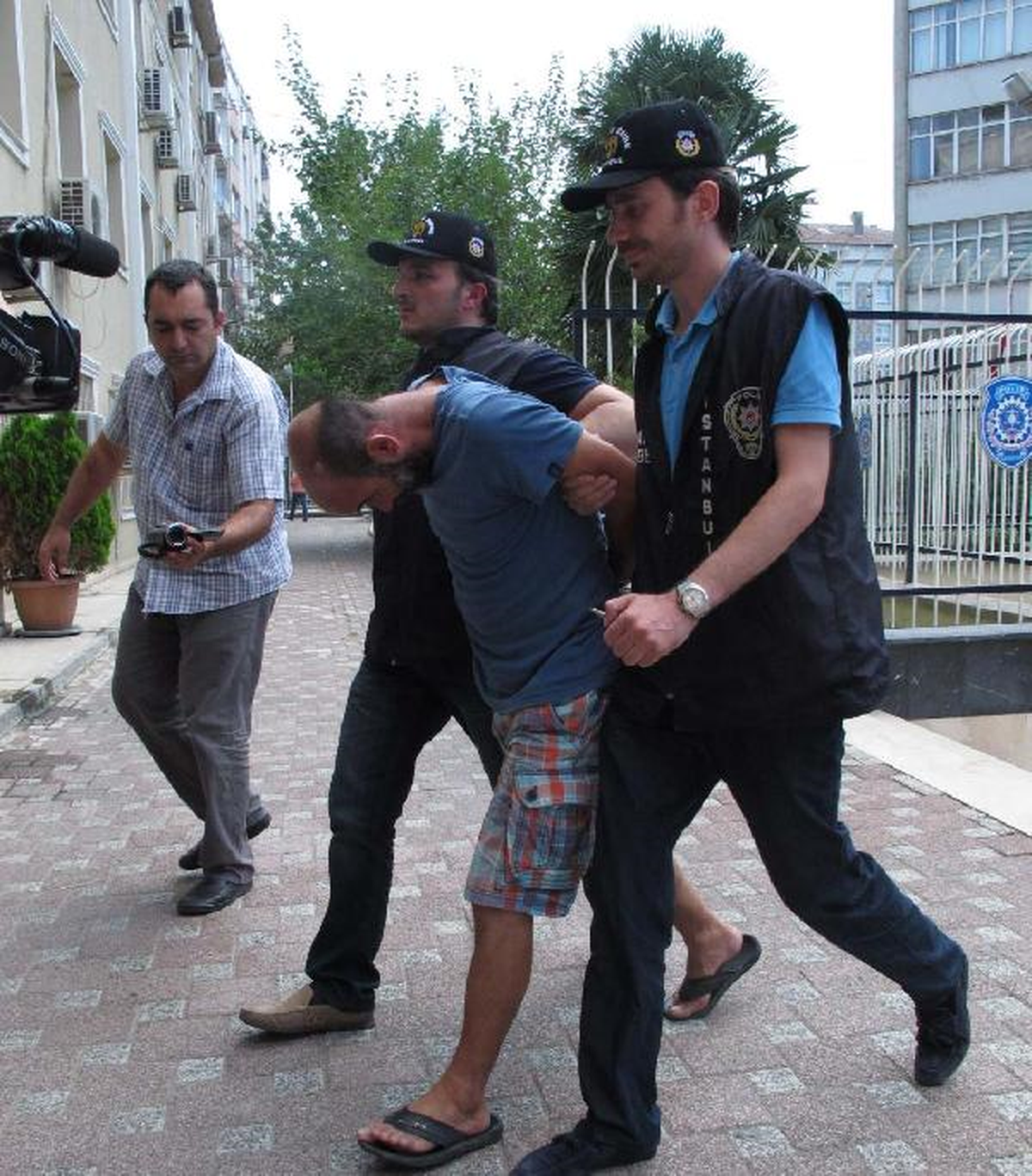 Film Gibi PTT Soygunu