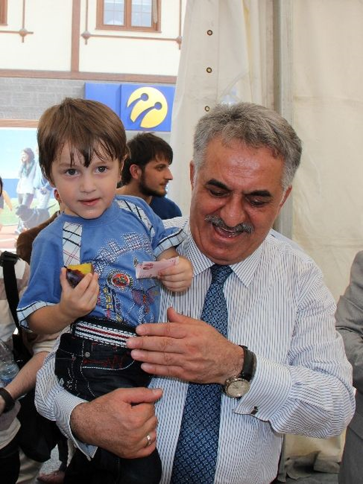 Gümrük ve Ticaret Bakanı Yazıcı Rize\'de