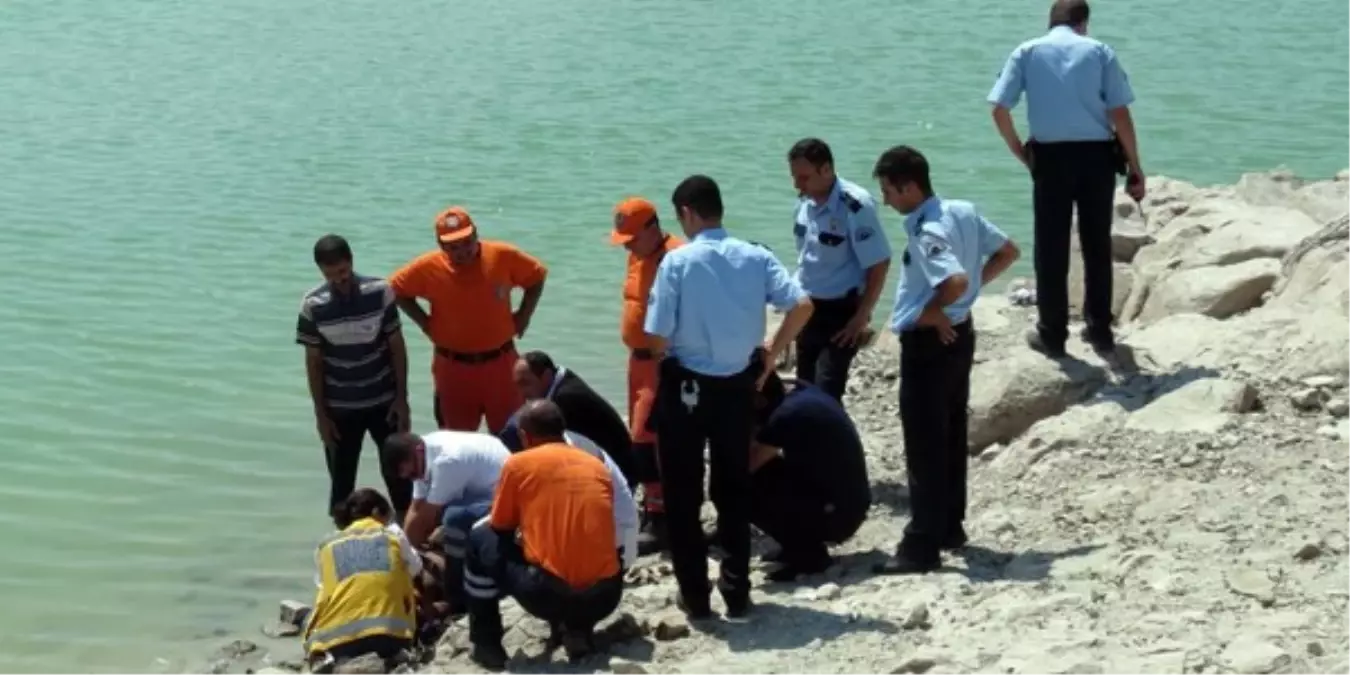 Malatya\'da Gölete Giren Çocuk Boğuldu