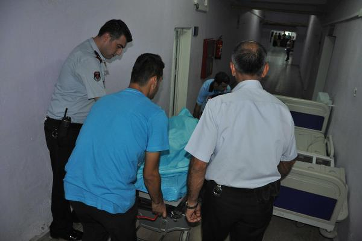 Suriyeli Mayınlı Sınırı Geçti, TIR\'ın Altında Öldü