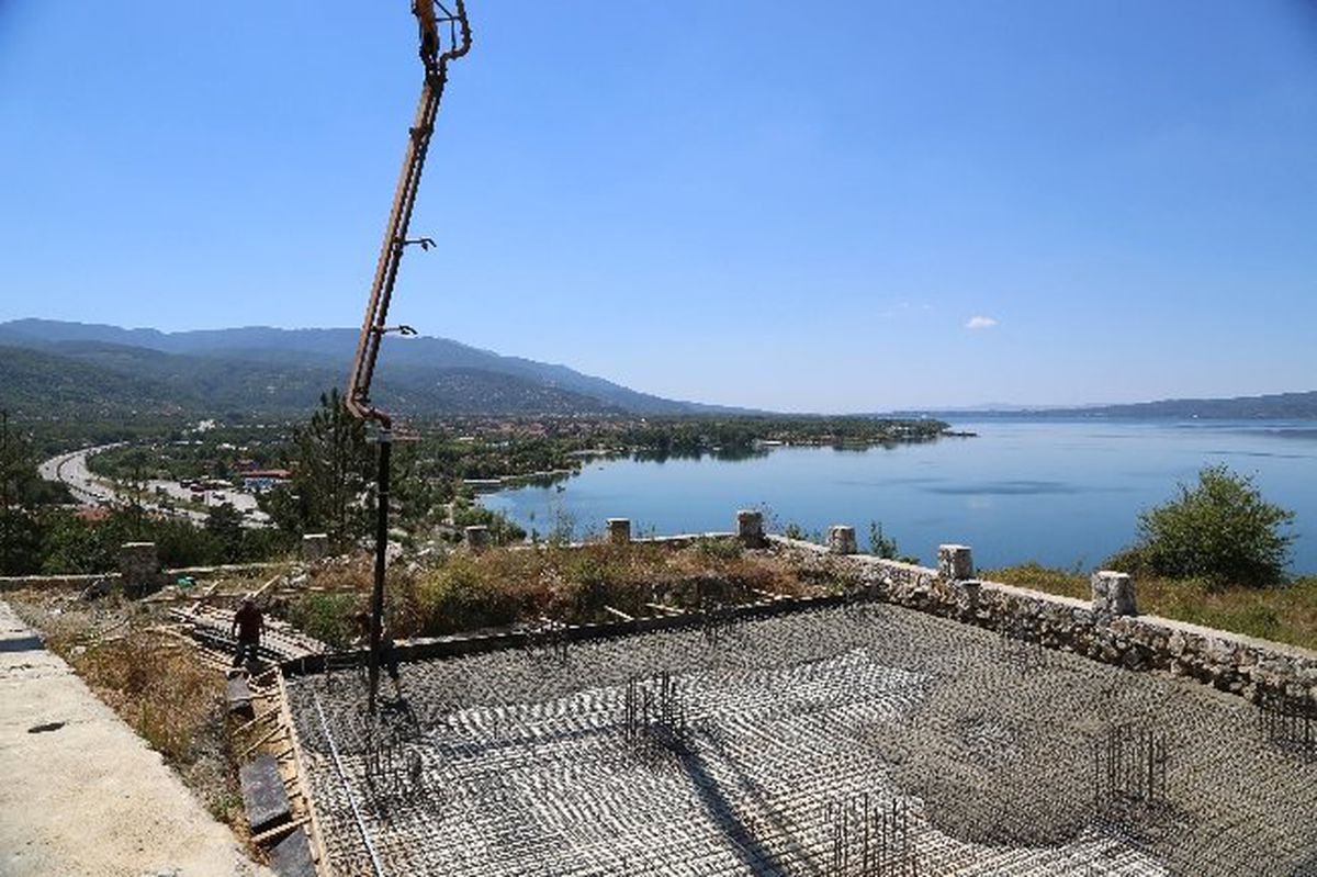 Sapanca Gölü Artık Terastan İzlenecek
