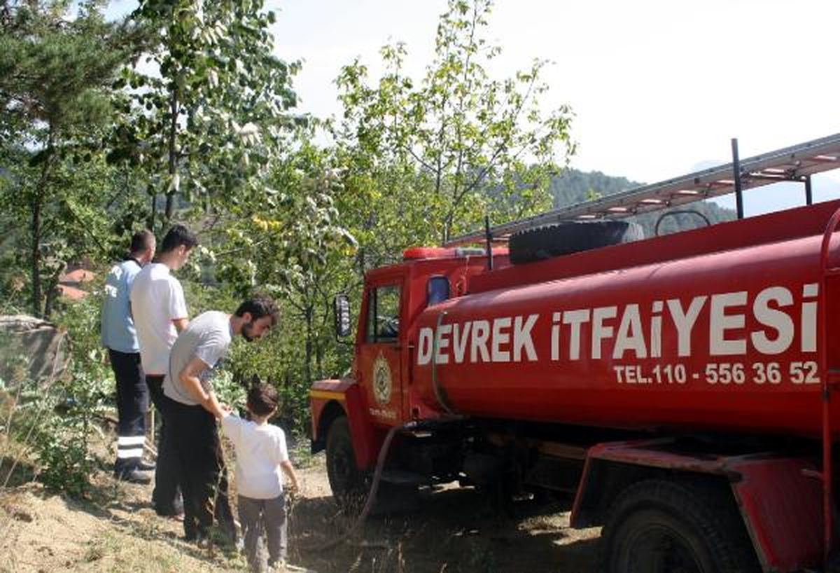 Susuz Köylere Tankerle Su Desteği