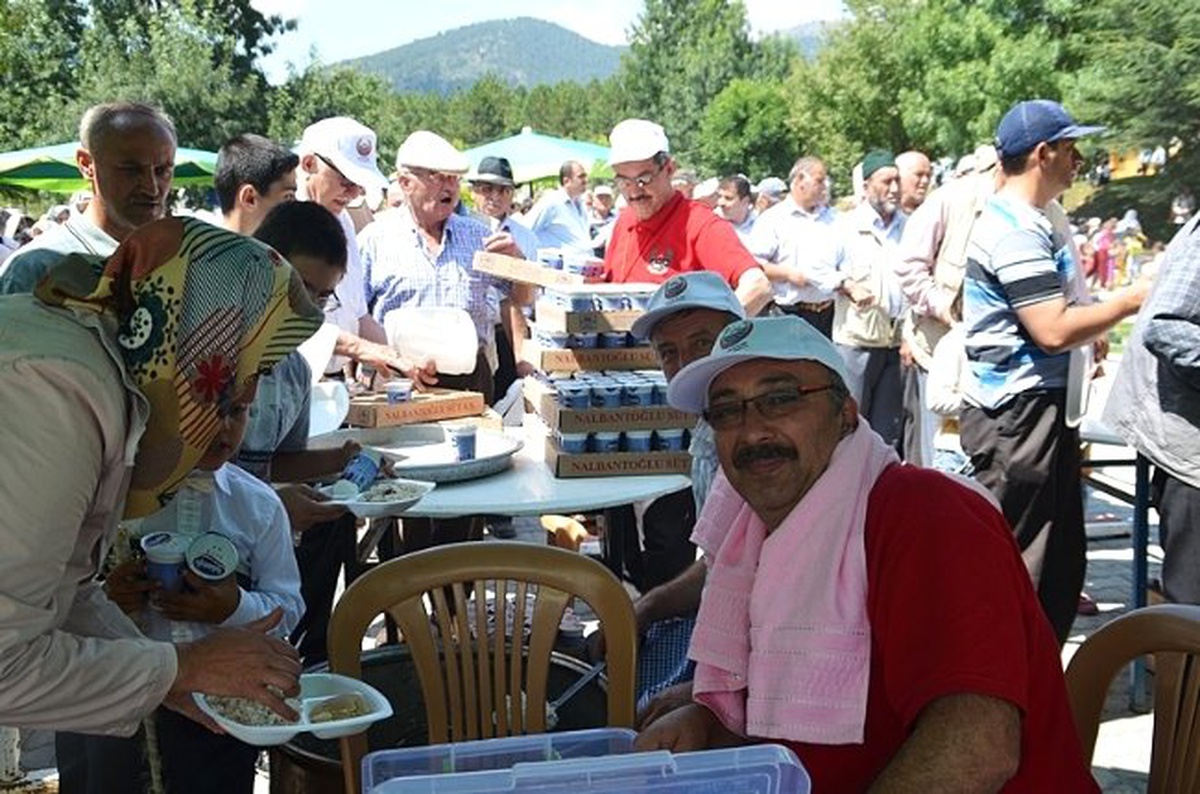 Tosya\'da Festivalin Son Günde Sünnet Şöleni Düzenlendi