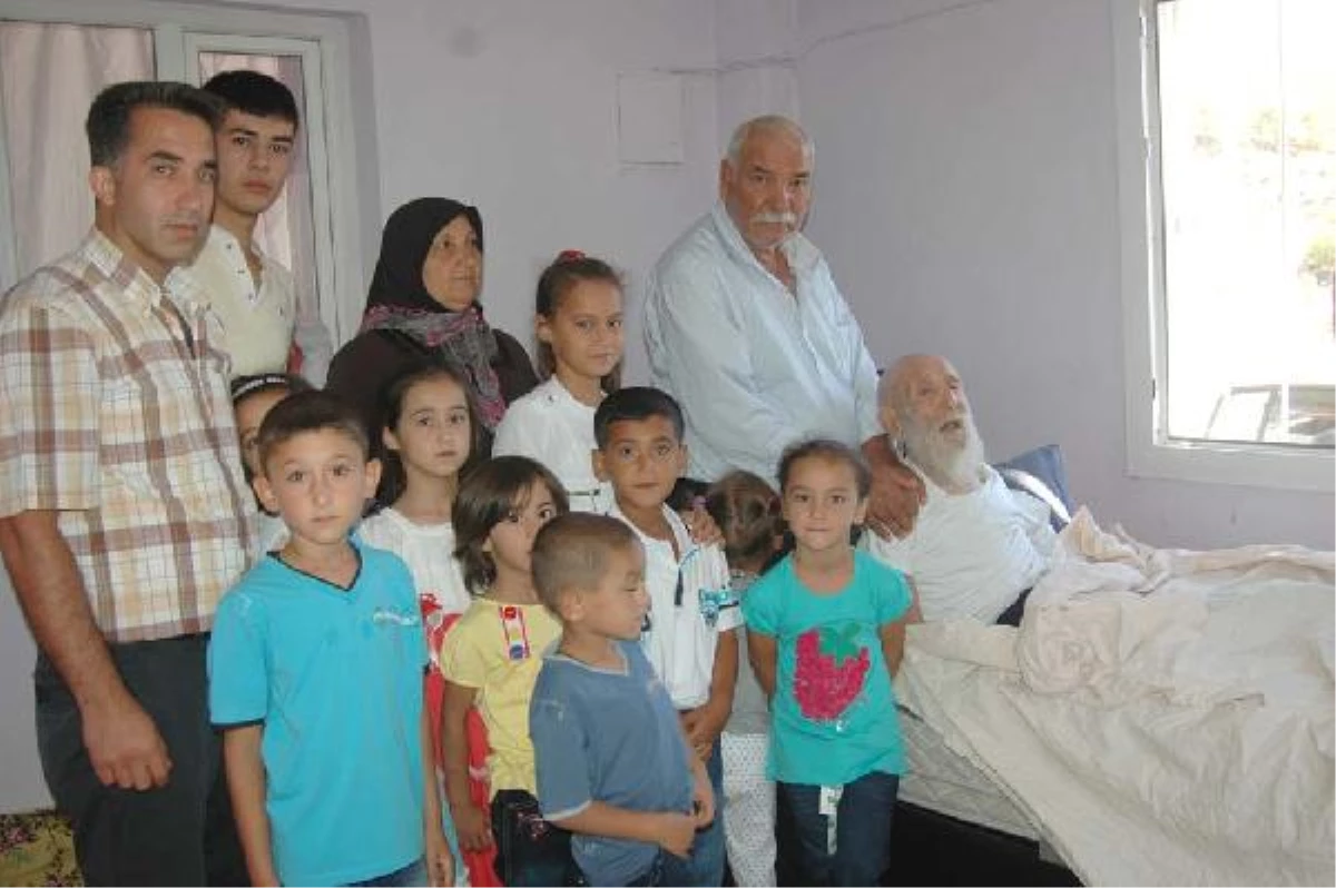 124 Yaşında Ölen Mehmet Tatar Toprağa Verildi