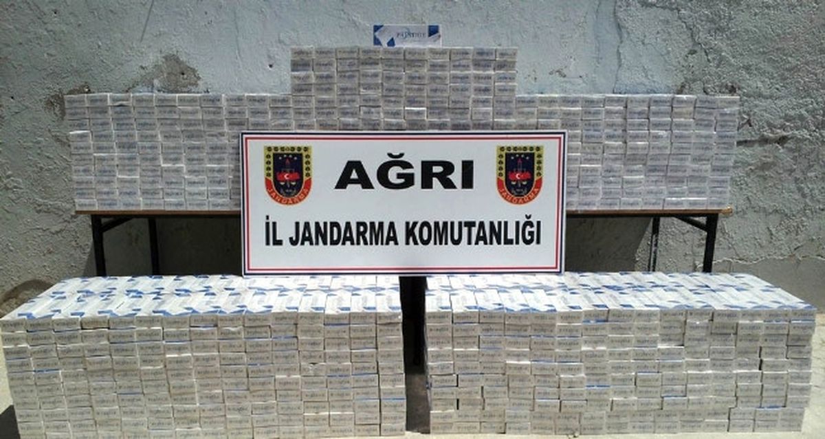 Ağrı\'da 30 Bin Paket Kaçak Sigara Ele Geçirildi