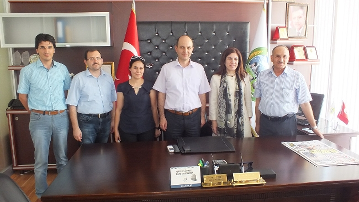 Ak Partili İnceöz\'den Başkan Zengin\'e Ziyaret