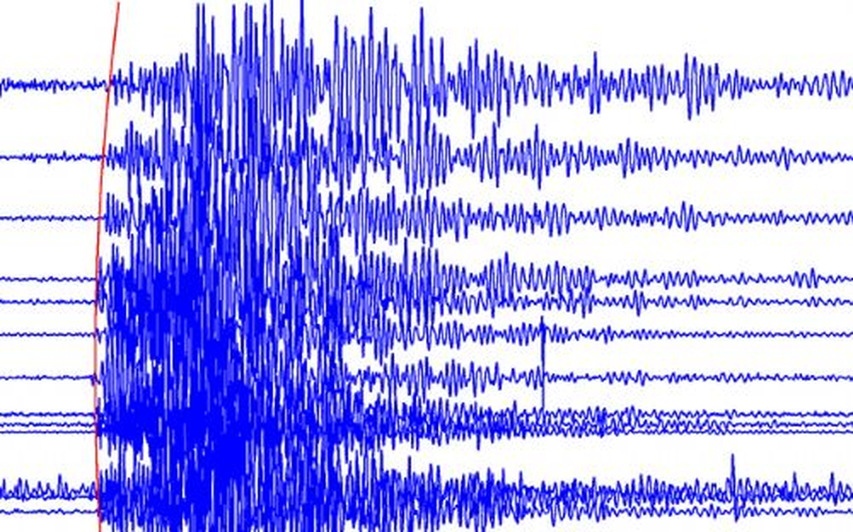 Akhisar\'da Deprem Hareketliliği