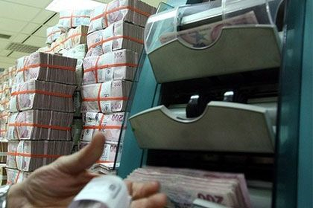 Bankacılık Sektörü Kredi Hacmi 951.7 Milyar TL\'ye Geriledi