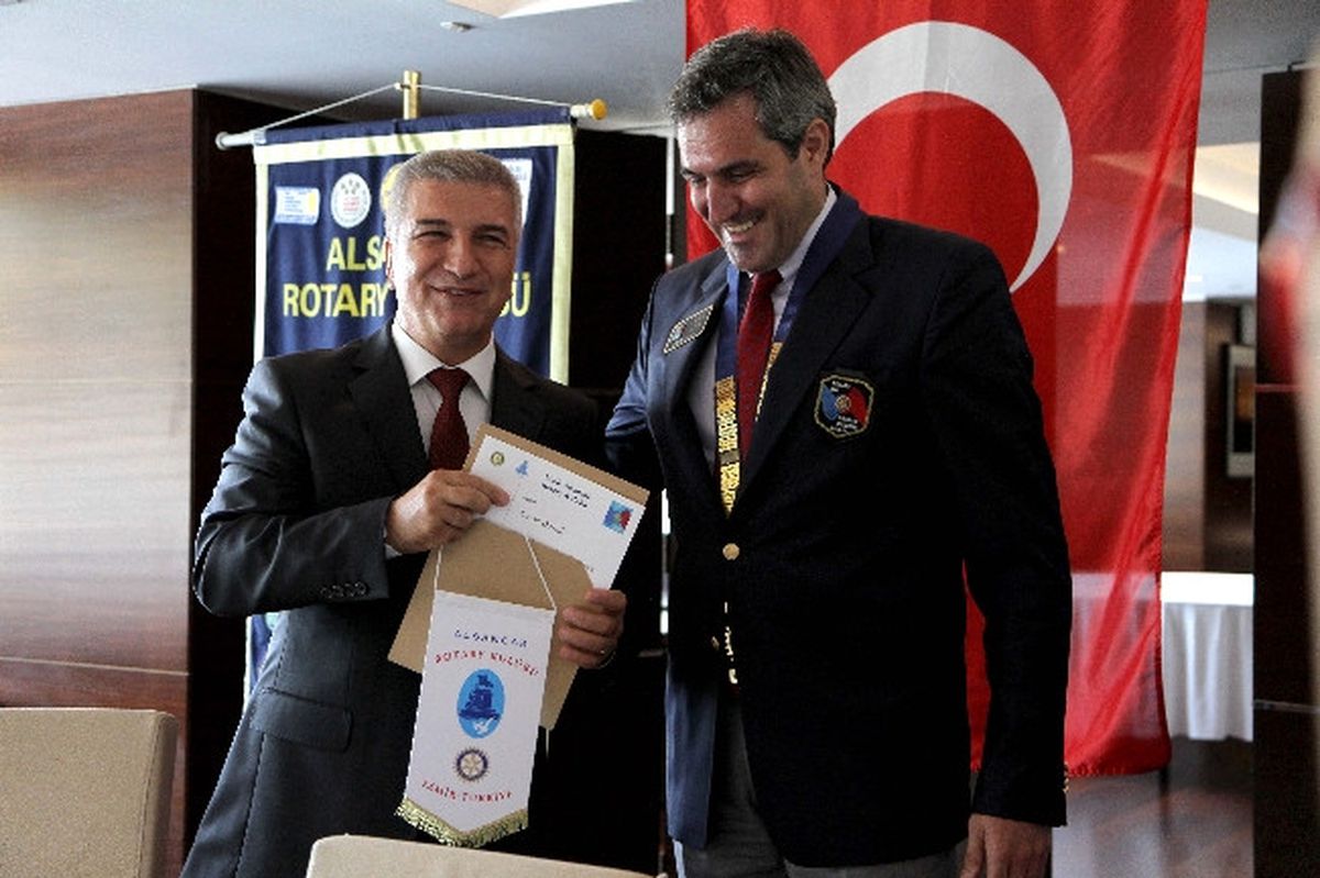 Başkan Durak Rotaryenlerle Buluştu