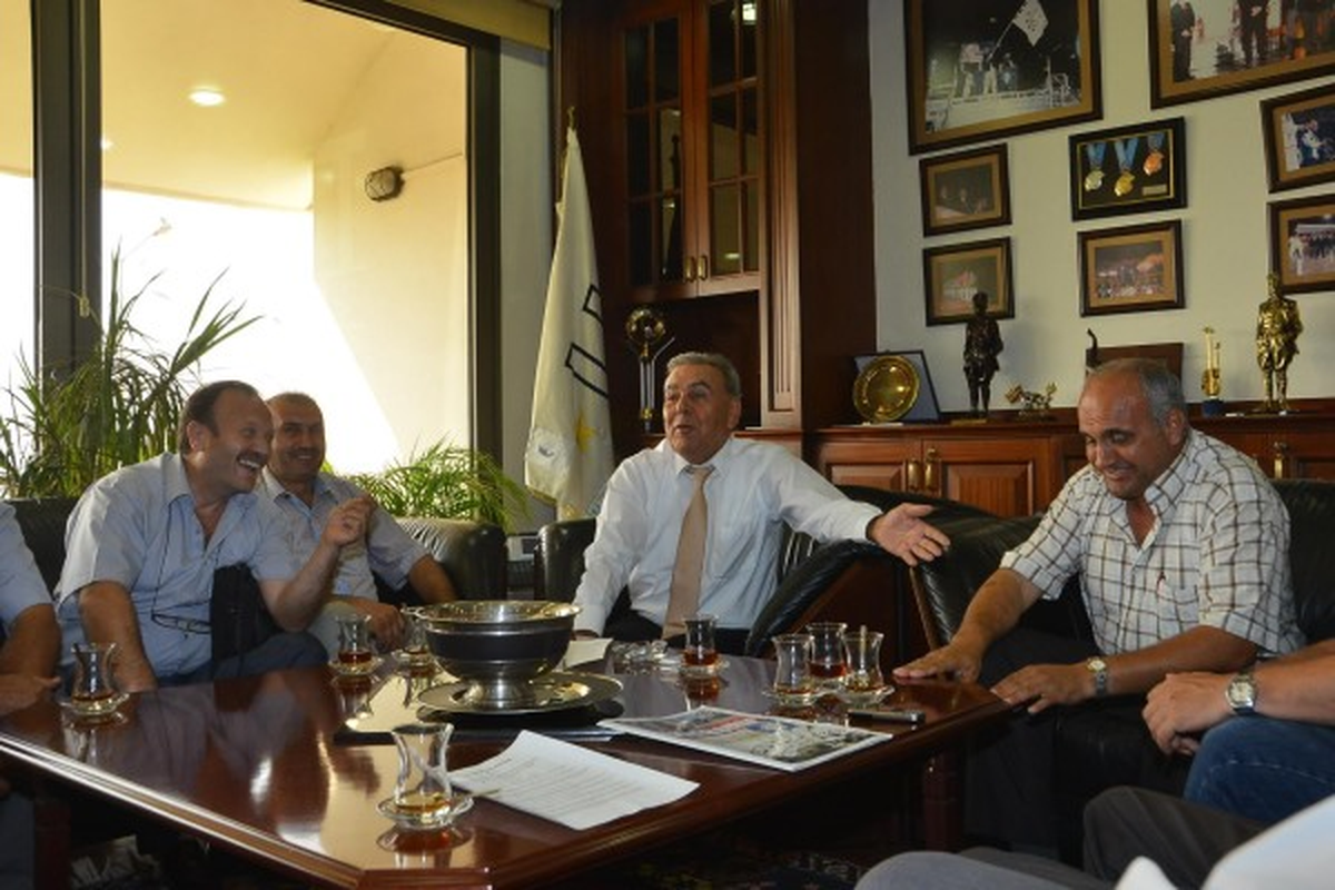 Başkan Kocaoğlu, Uzundere Sakinlerini Dinledi