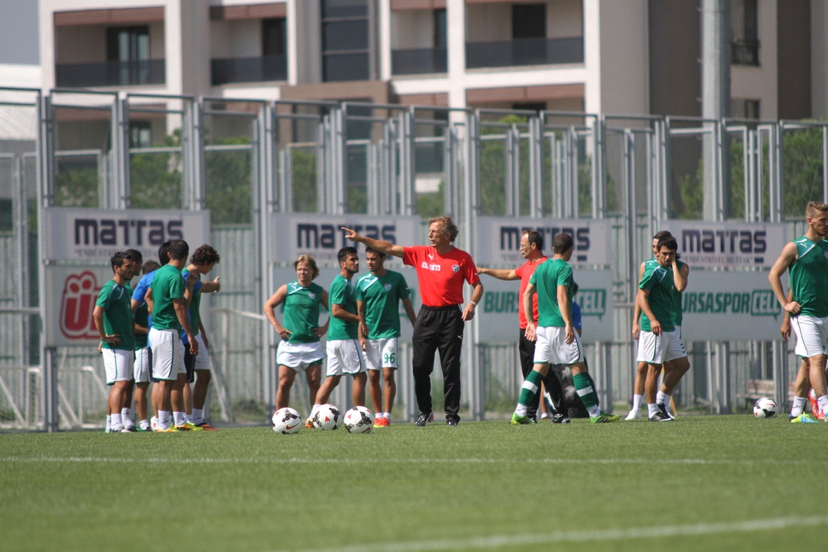 Bursaspor, Galatasaray Maçının Hazırlıklarına Başladı
