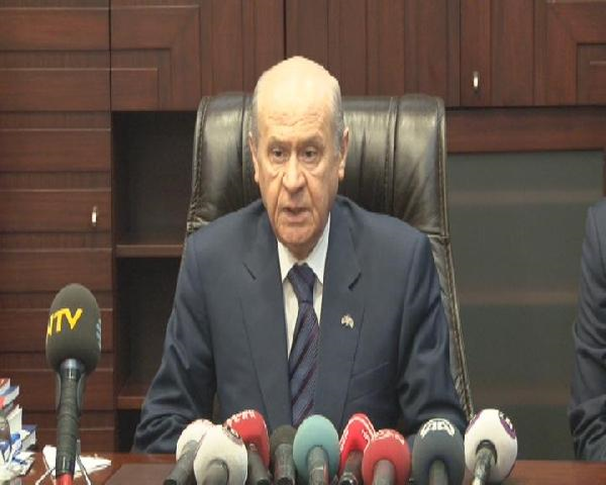 Bahçeli, Erdoğan\'ı Eleştirdi
