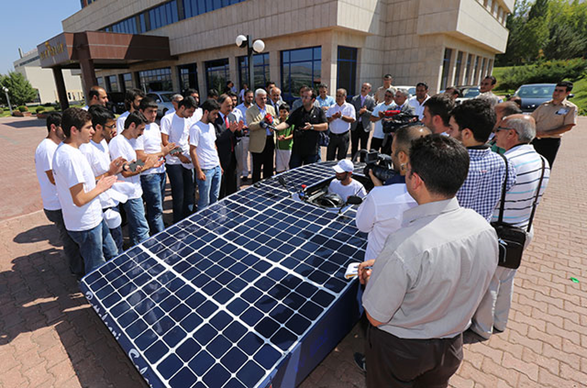 Enerjisini Güneşten Alan "Battalgazi" Yarışmaya İddialı Giriyor