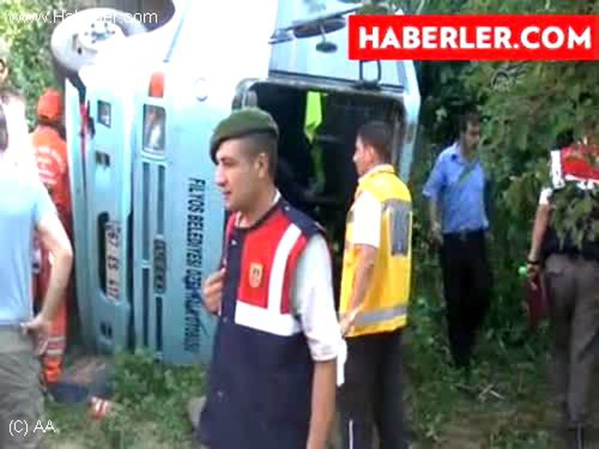 Halk Otobüsü Devrildi: 1 Ölü, 38 Yaralı