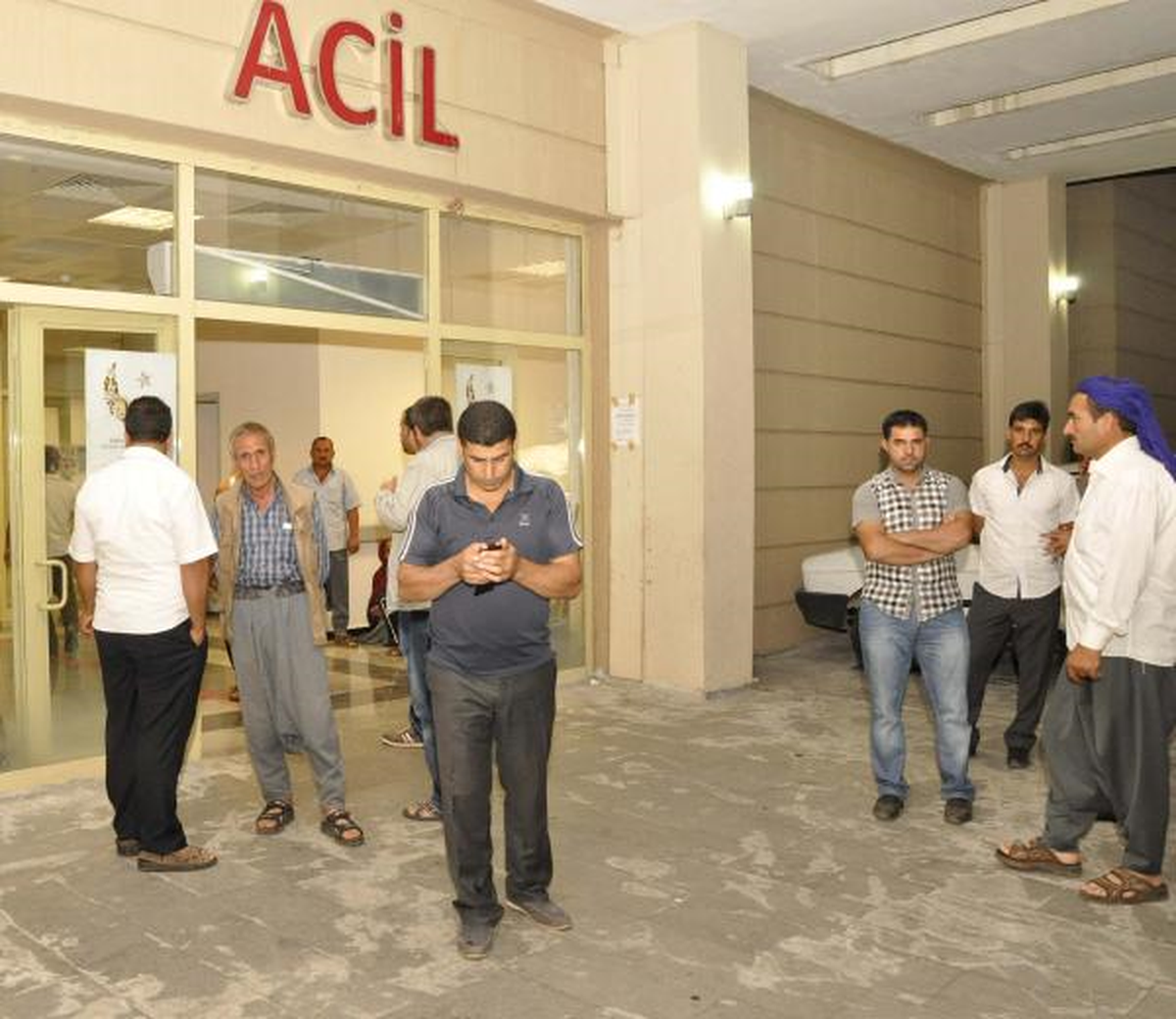 İki Otomobil Çarpıştı: 1 Ölü, 7 Yaralı