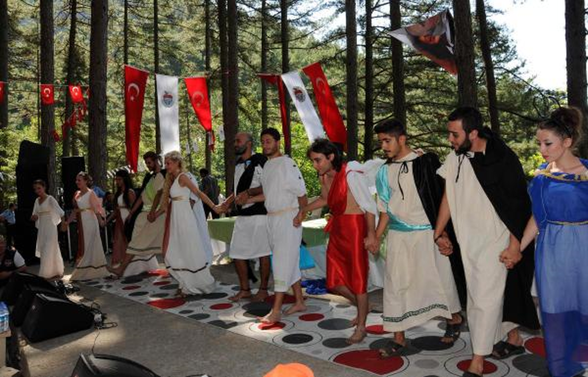 Kazdağı\'nda Mitolojik Canlandırma