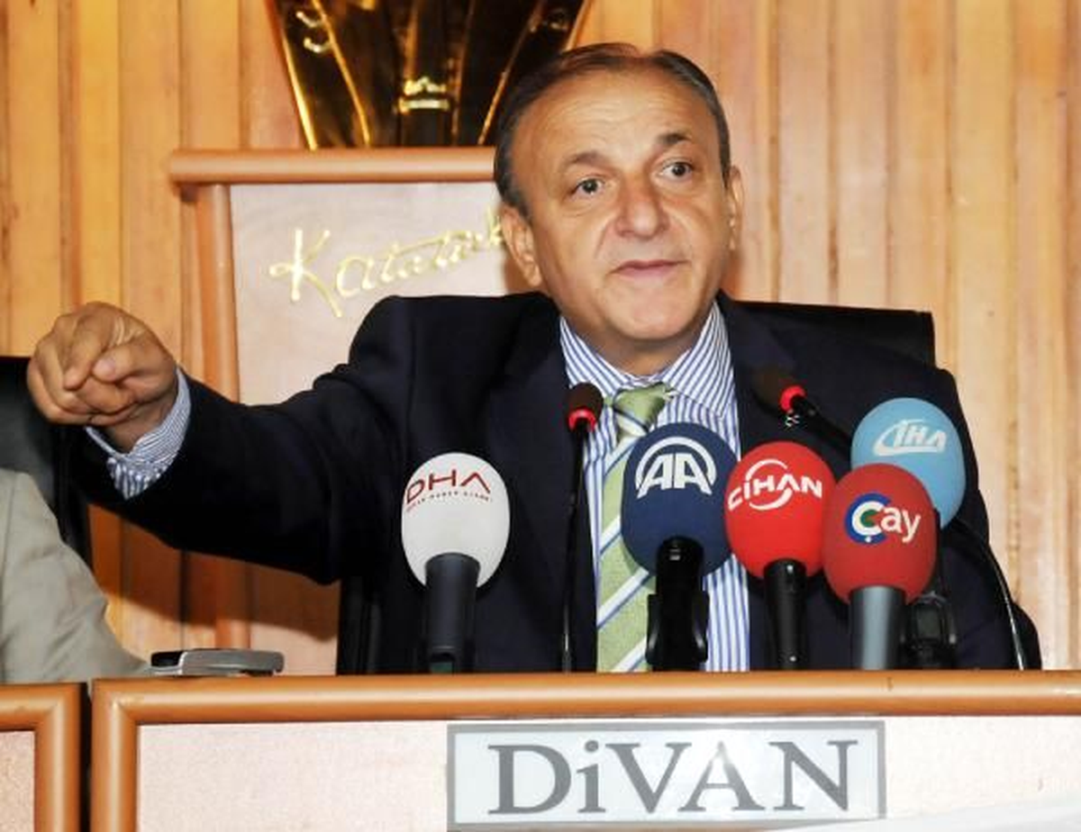 MHP\'li Vural\'ın Basın Toplantısı