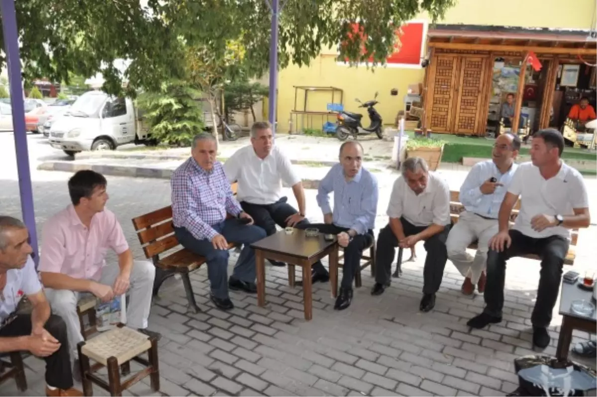 Milletvekilleri Köy Köy Mahalle Mahalle Gezdi