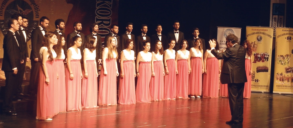 Müzik Öğretmenliği Çoksesli Korosundan Büyük Başarı