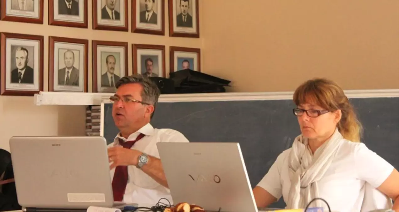 Öğretim Elemanlarından Binicilik ve Antrenörlük Kursu