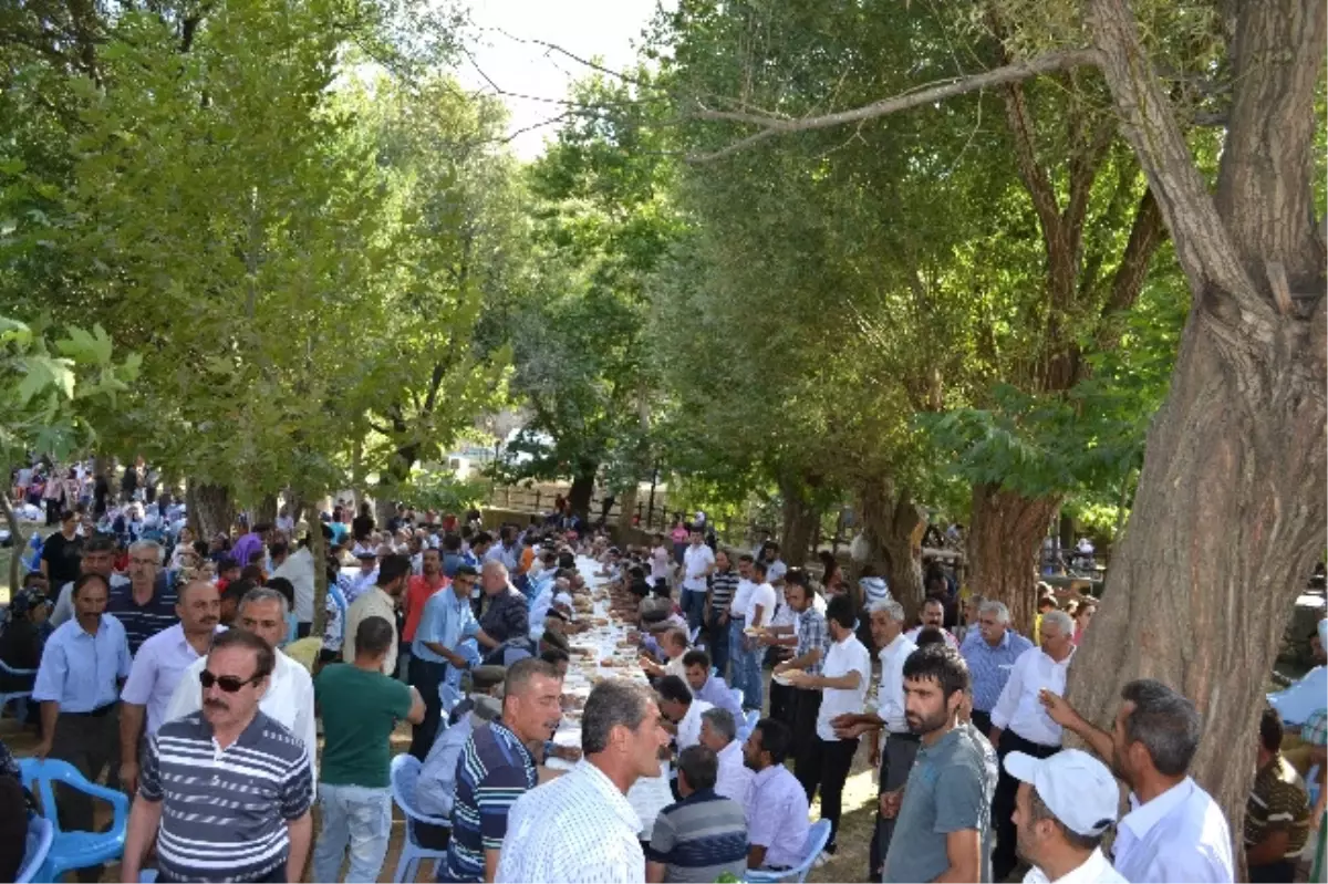 Pınarbaşı Kasabasında Cem Evi Temeli Atıldı