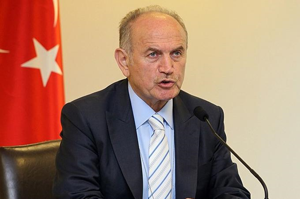 Topbaş "O İşareti" Yaptı, Raiba Meydanı Sürprizini Açıkladı